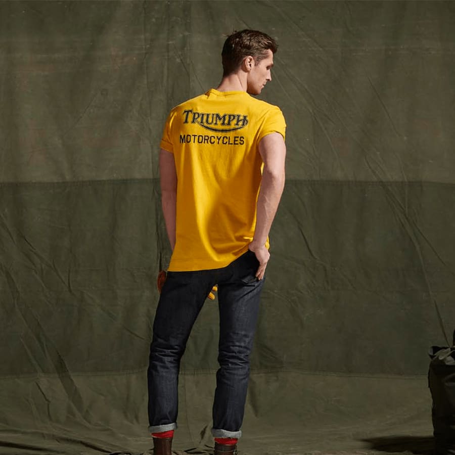 T-shirt imprimé dans le dos Adcote doré patiné
