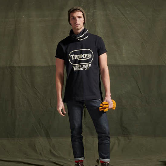 Oval Tee in Black