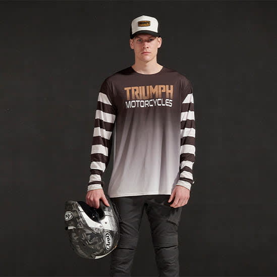 Leader Jersey in Black and White