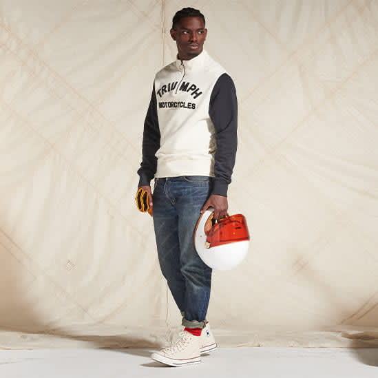 Ribble Quarter-Zip Logo Sweatshirt in Bone