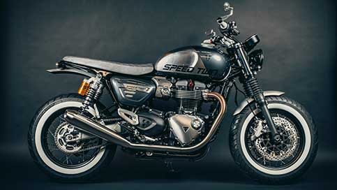 TRIUMPH ST ETIENNE