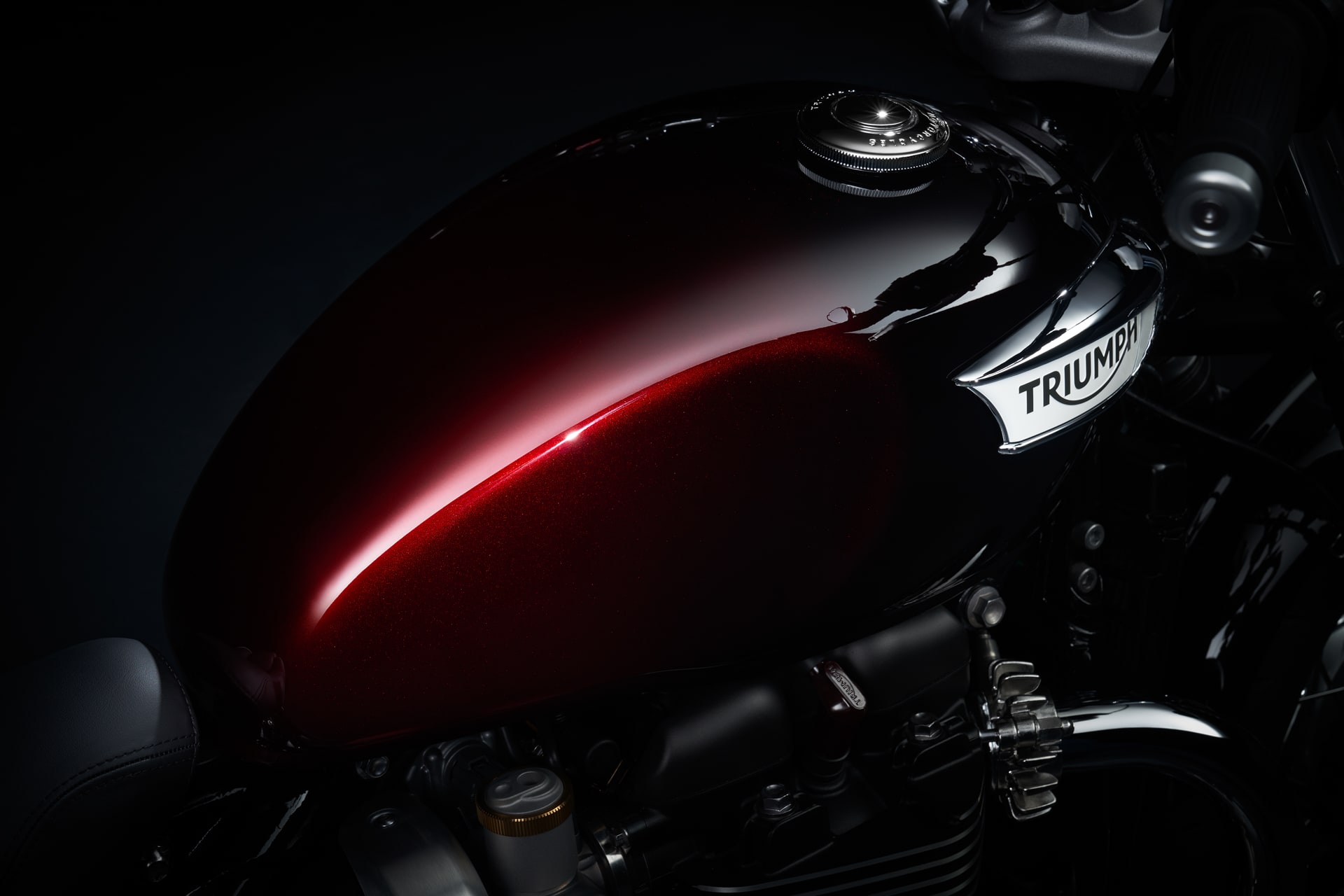 02_Speedmaster_Red_StealthEdition_MY24_0023_TR