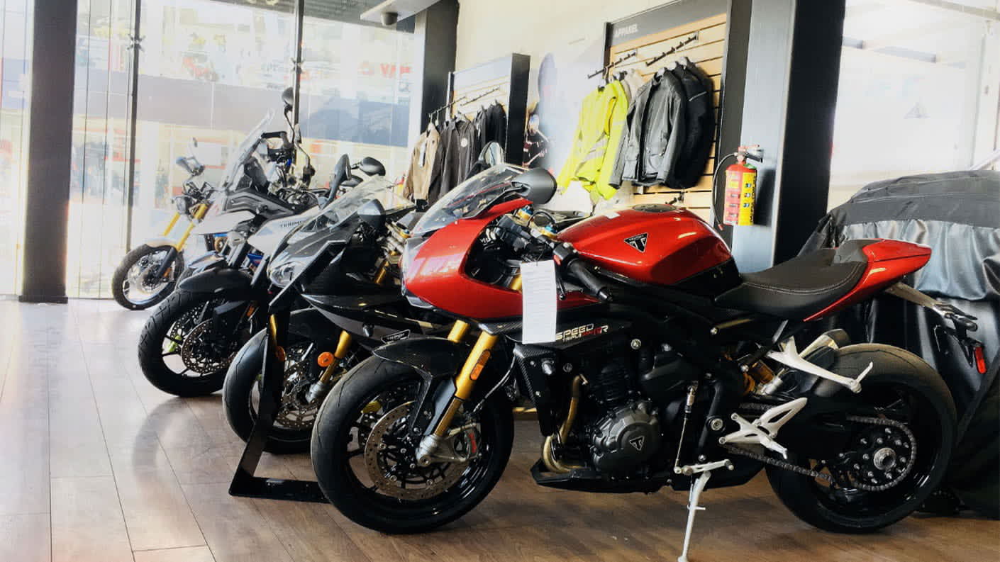 Triumph satelite