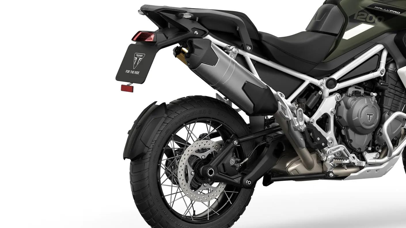 2022 Triumph Tiger 1200 Rally pro CGI render