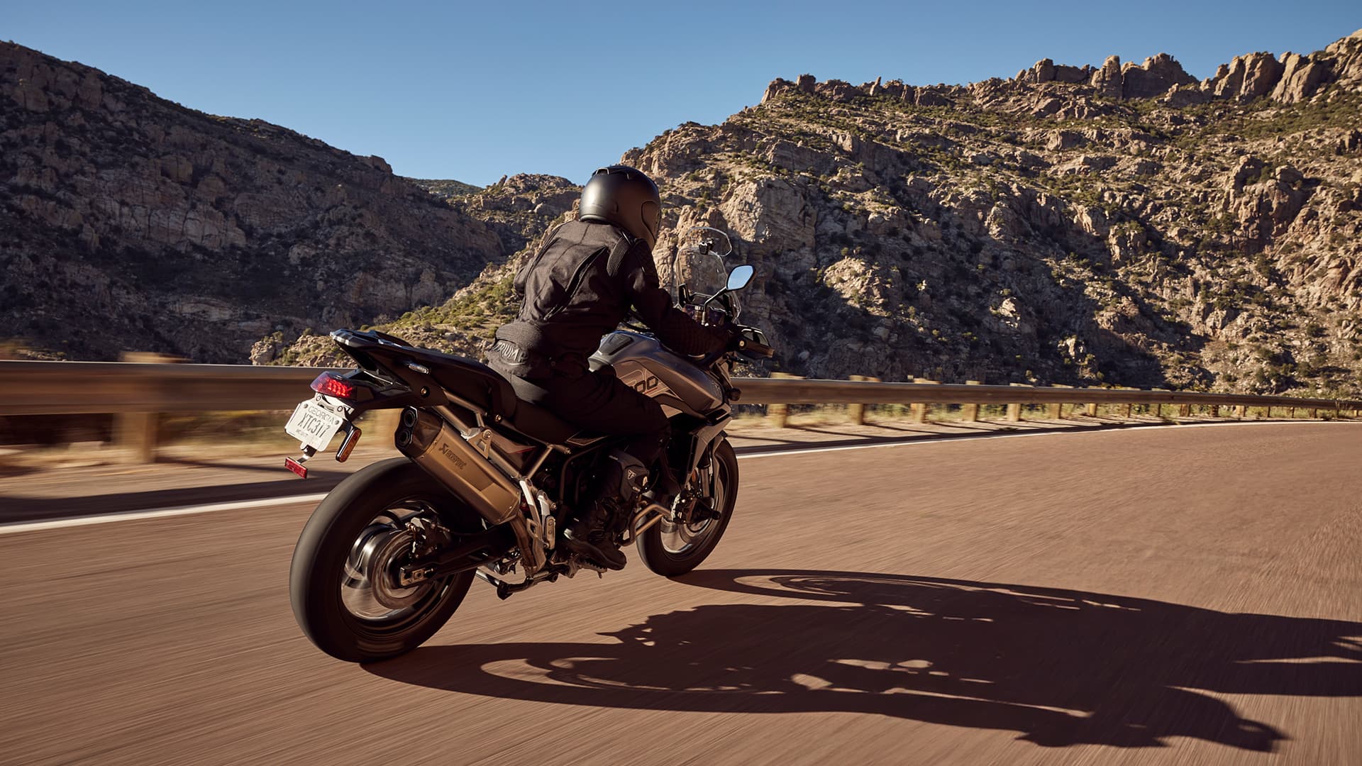 Triumph Tiger 900 gt pro on road 