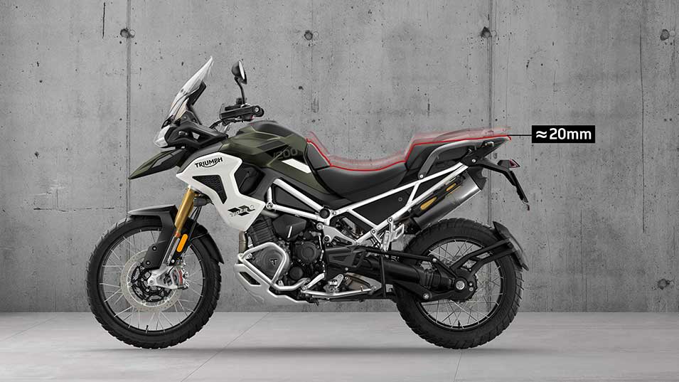 Triumph Tiger 900 Rally seat height promo image