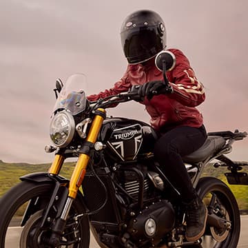 Triumph Speed 400 Clothing