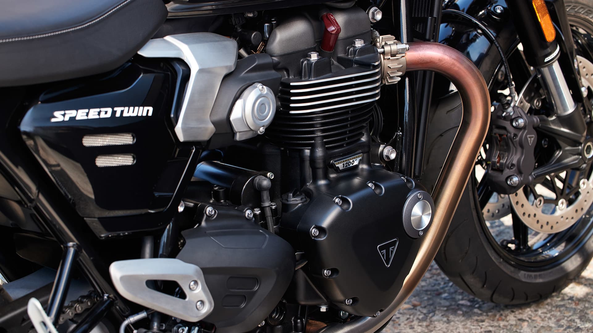 Close up shot of Triumph Speed Twin 1200 engine