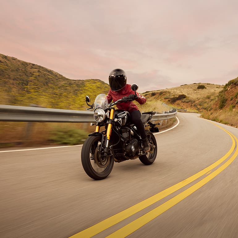 Triumph Speed 400 accessoried bike