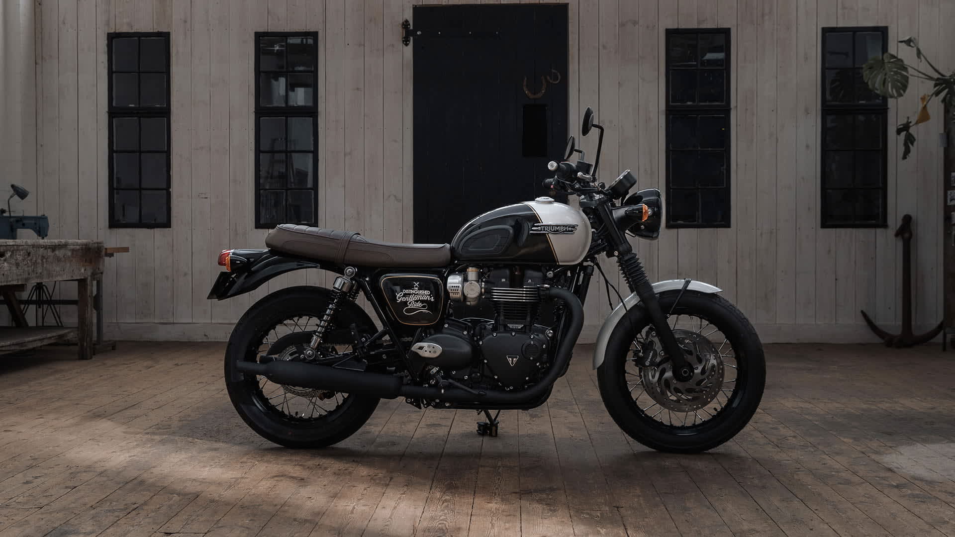 Triumph Bonneville T120 Black DGR Limited Edition