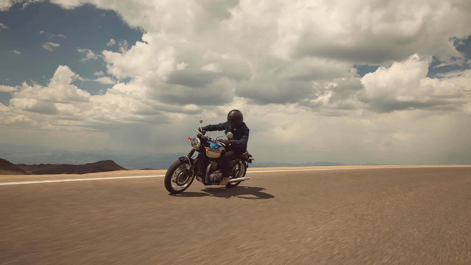 Triumph Bonneville 