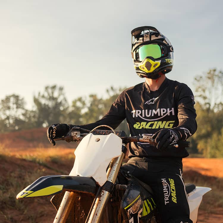 Triumph TF250 X motocross rider