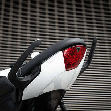 Triumph Trident 660