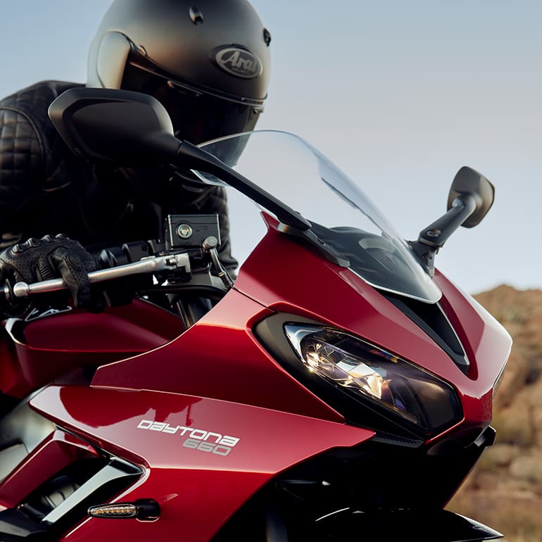 Triumph Daytona 660 in carnival red and sapphire black