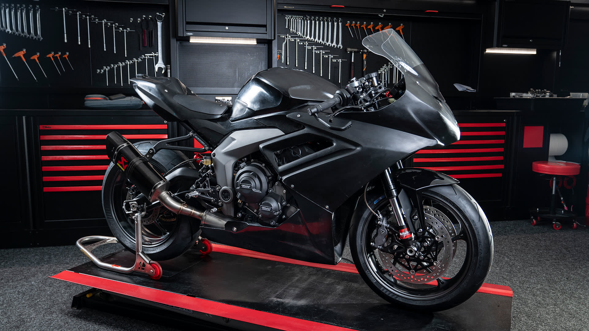 Triumph Daytona Race kit
