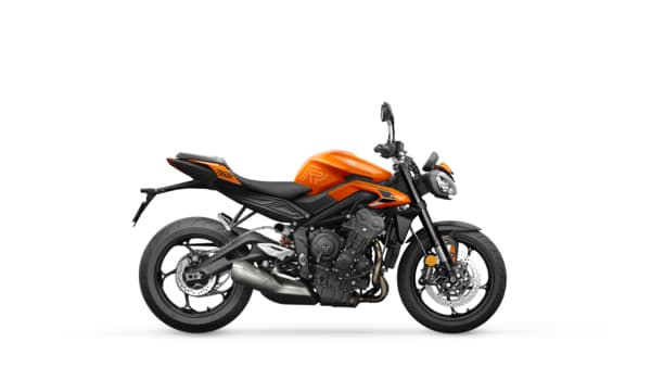 MY25 Street Triple 765 R in Matt baja orange colour CGI