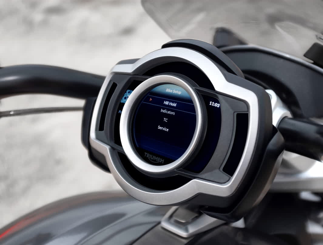Triumph Rocket 3 TFC showing hill hold option