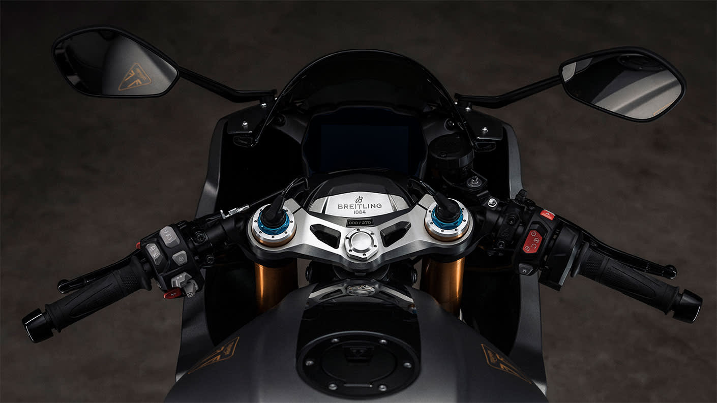 Triumph Speed Triple 1200 RR Breitling Edition TFT Screen