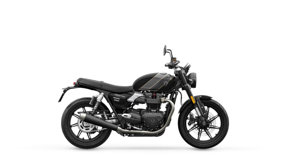 Triumph Speed Twin 900 in Phantom Black right hand side