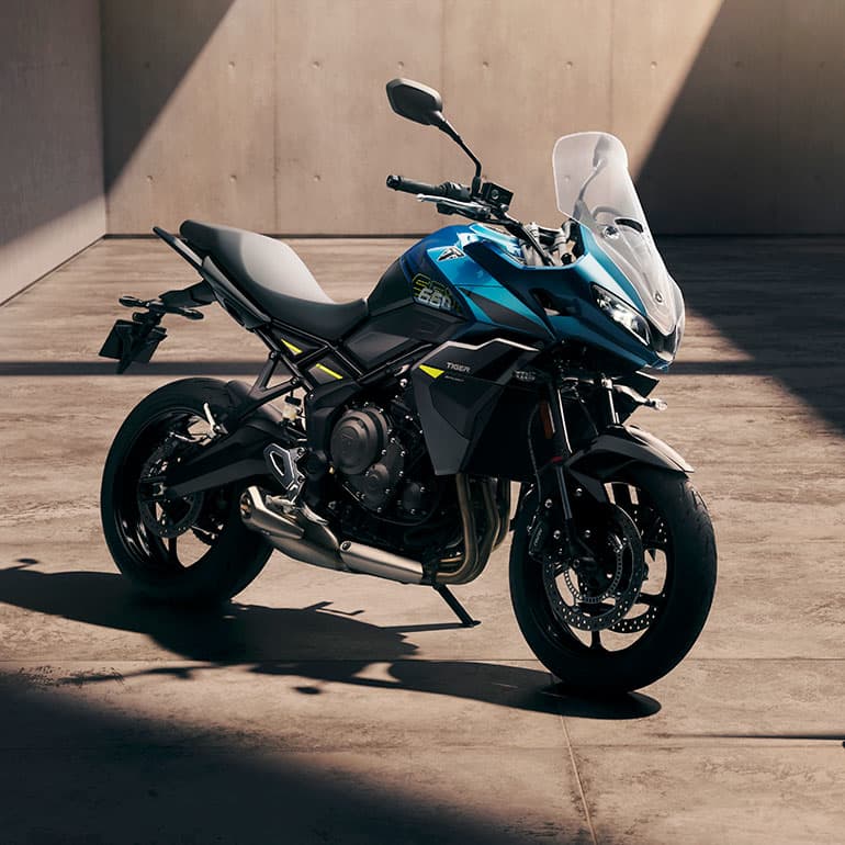 Triumph Tiger Sport 660 in Interstellar Blue parked
