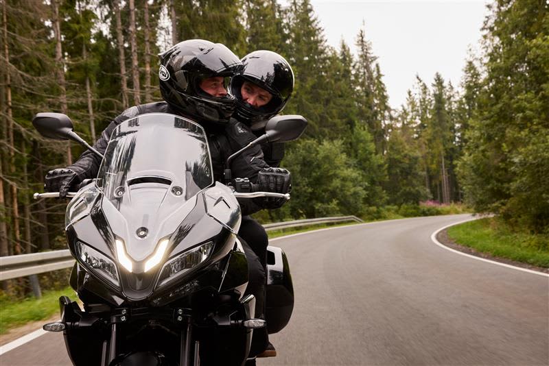 Triumph Tiger Sport 800 two riders on the bike