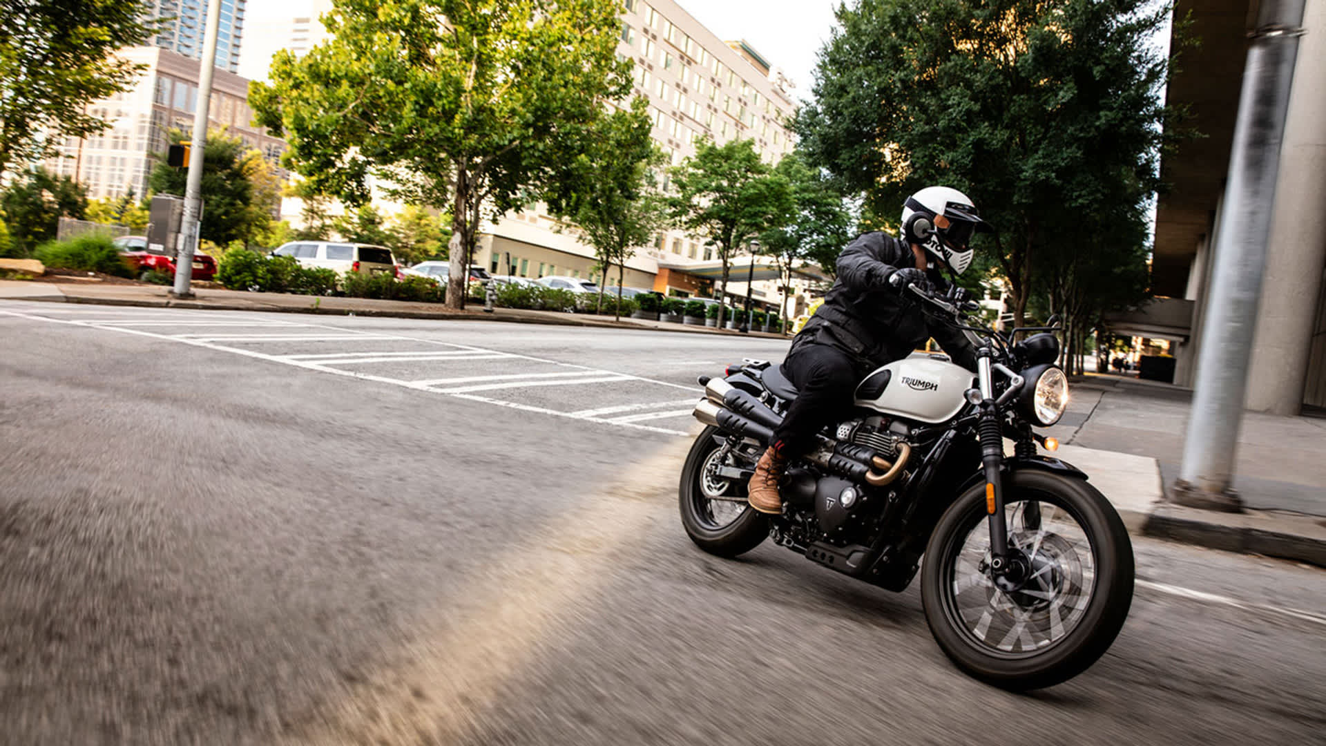 Street Scrambler
