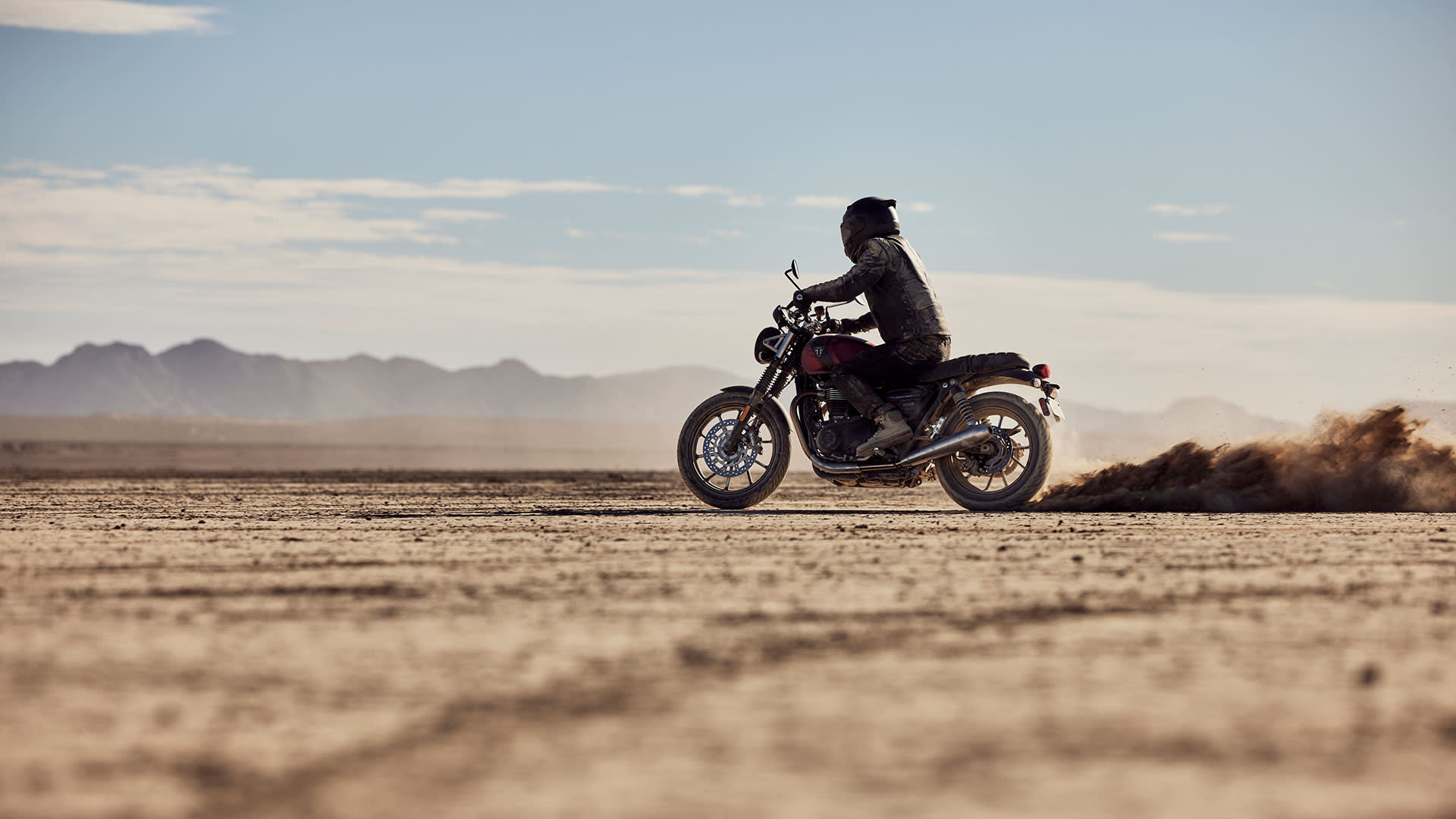Triumph Speed Twin 900 Offer Available