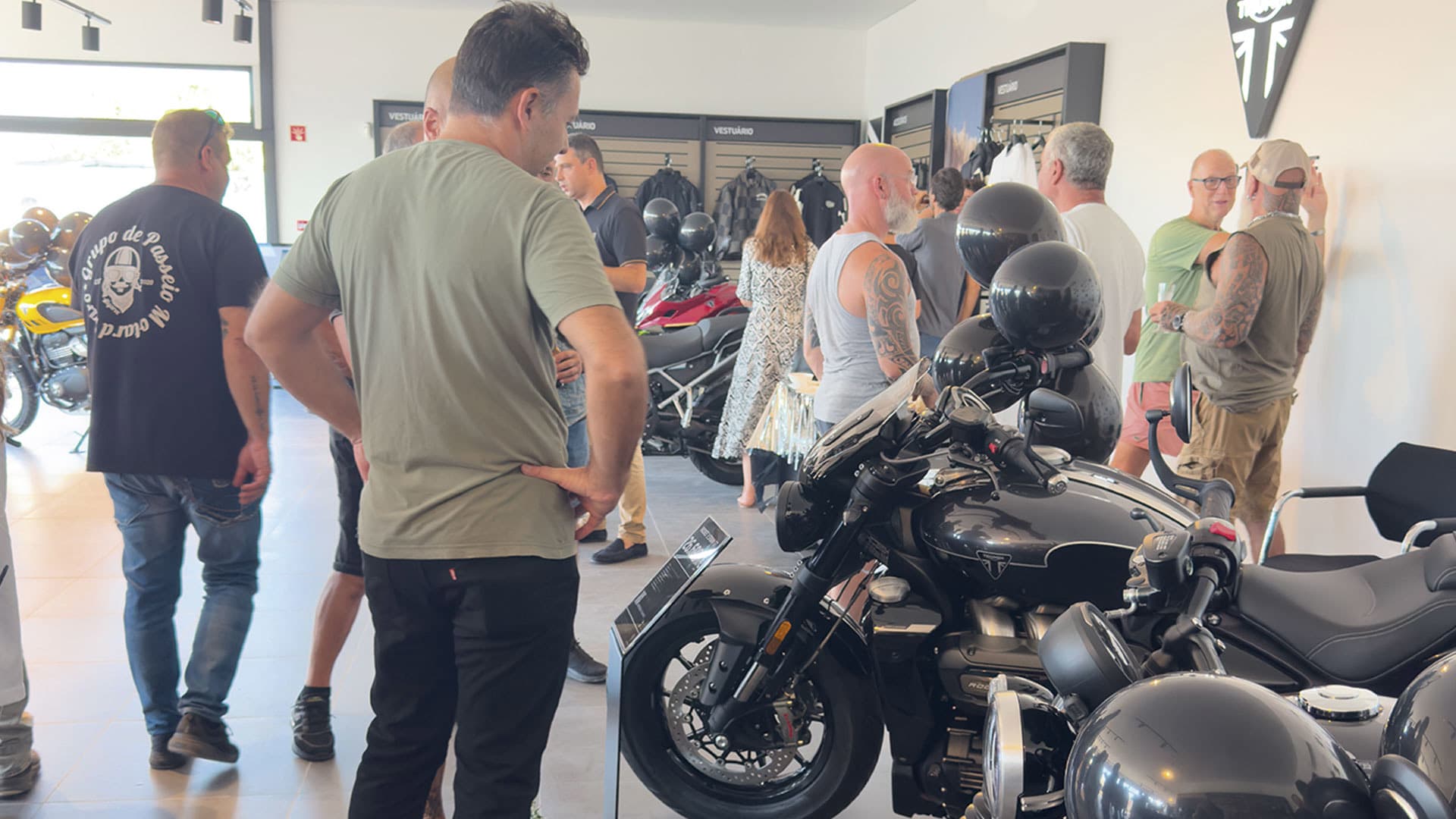  Triumph Inaugura Novo Concessionário Em Faro