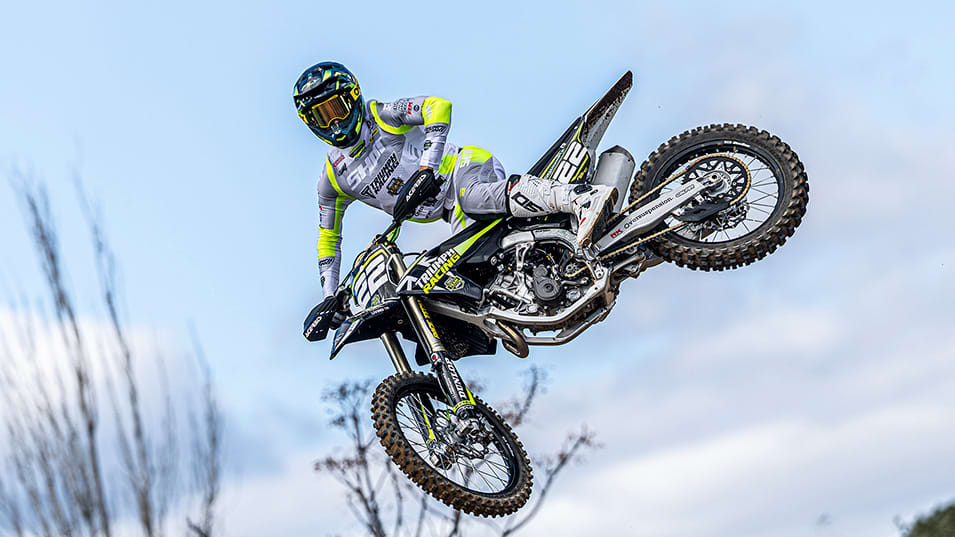 Pilotos Triumph Motocross 2026