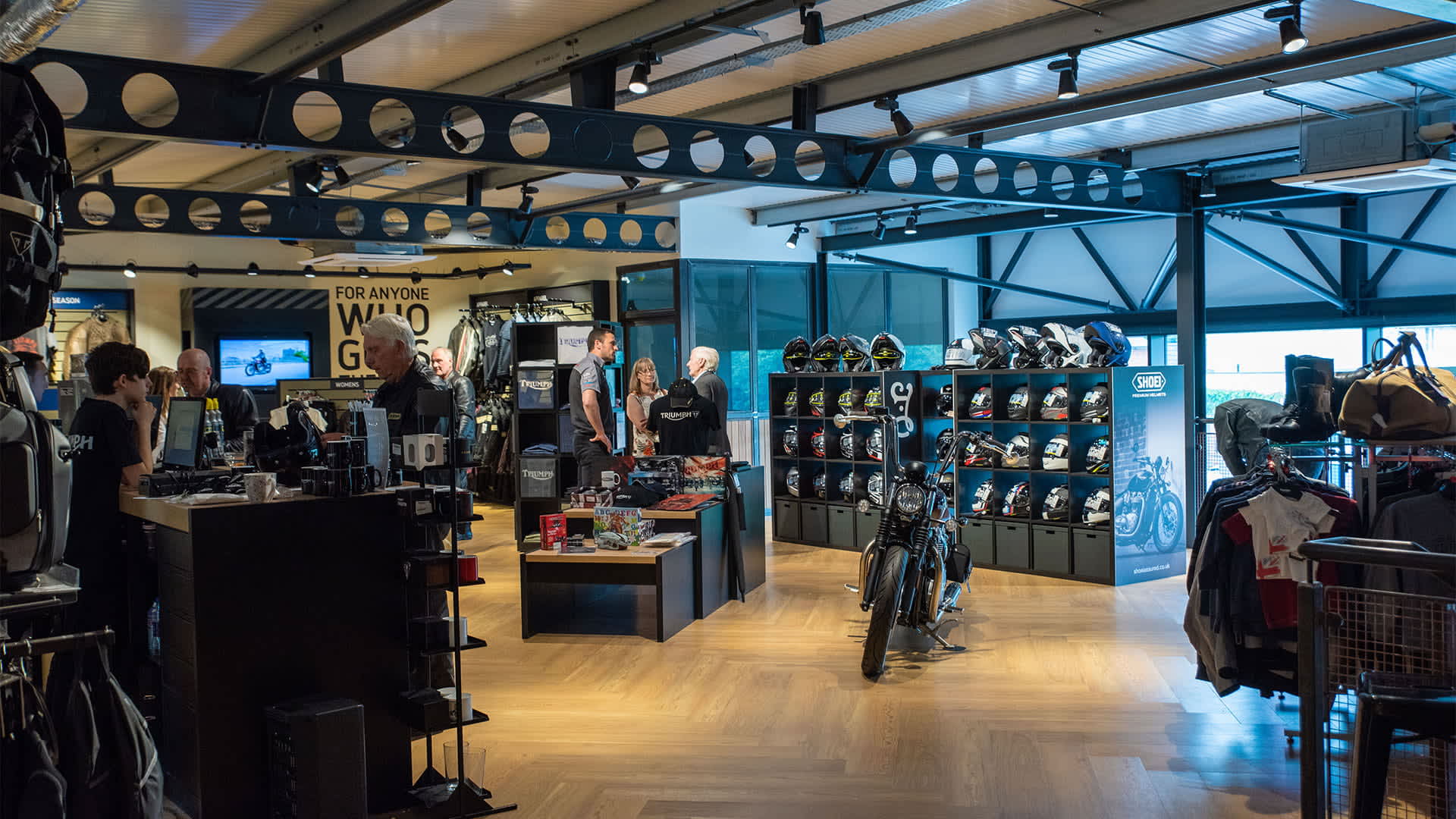 Triumph motorcycles dealership in Ashford - Laguna motorcycles Ashford