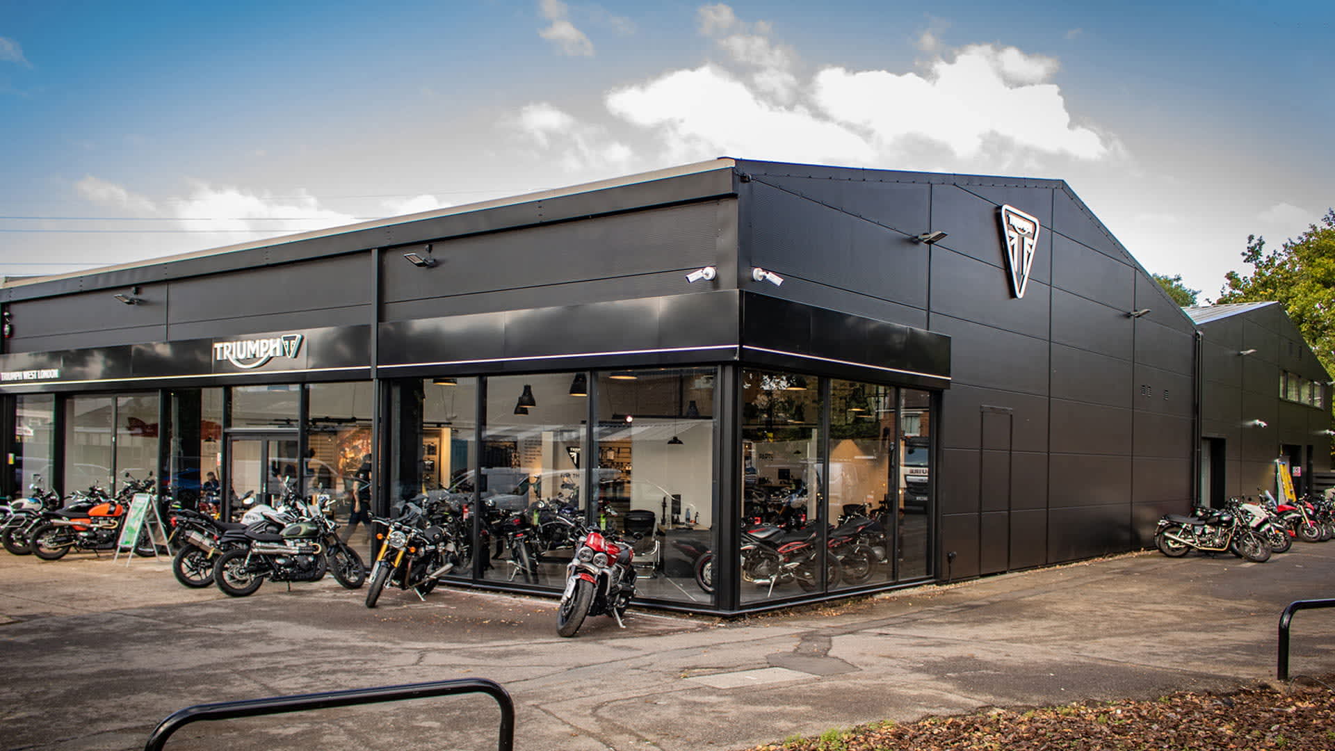 Triumph motorcycles dealership in West Byfleet - Triumph West London