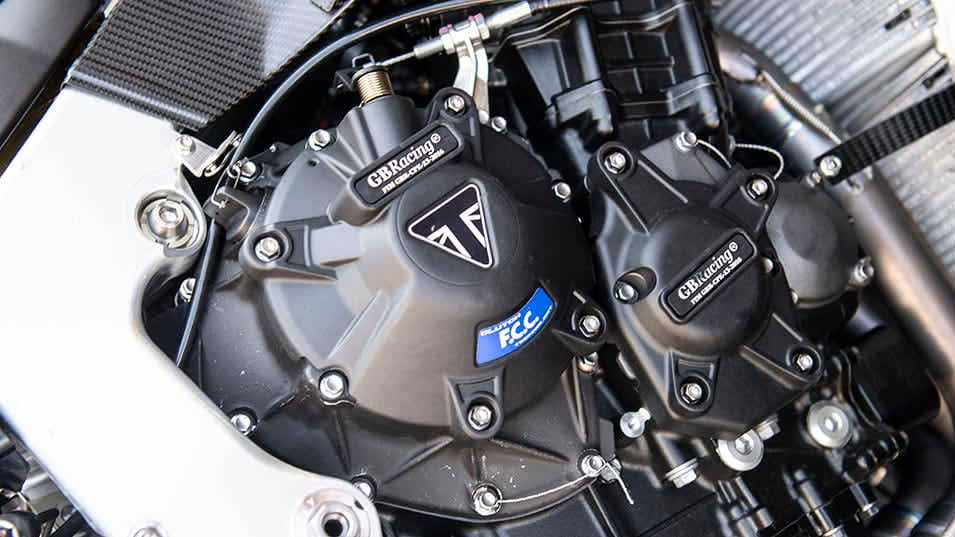 Triumph moto2 engine