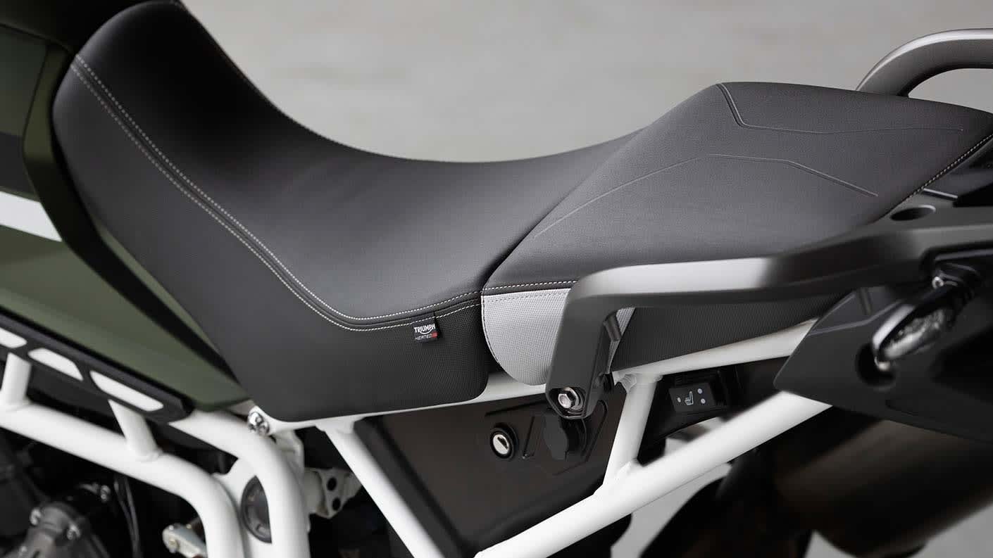 Close-up of Tiger 900 Rally Pro's heated rider and pillion seats