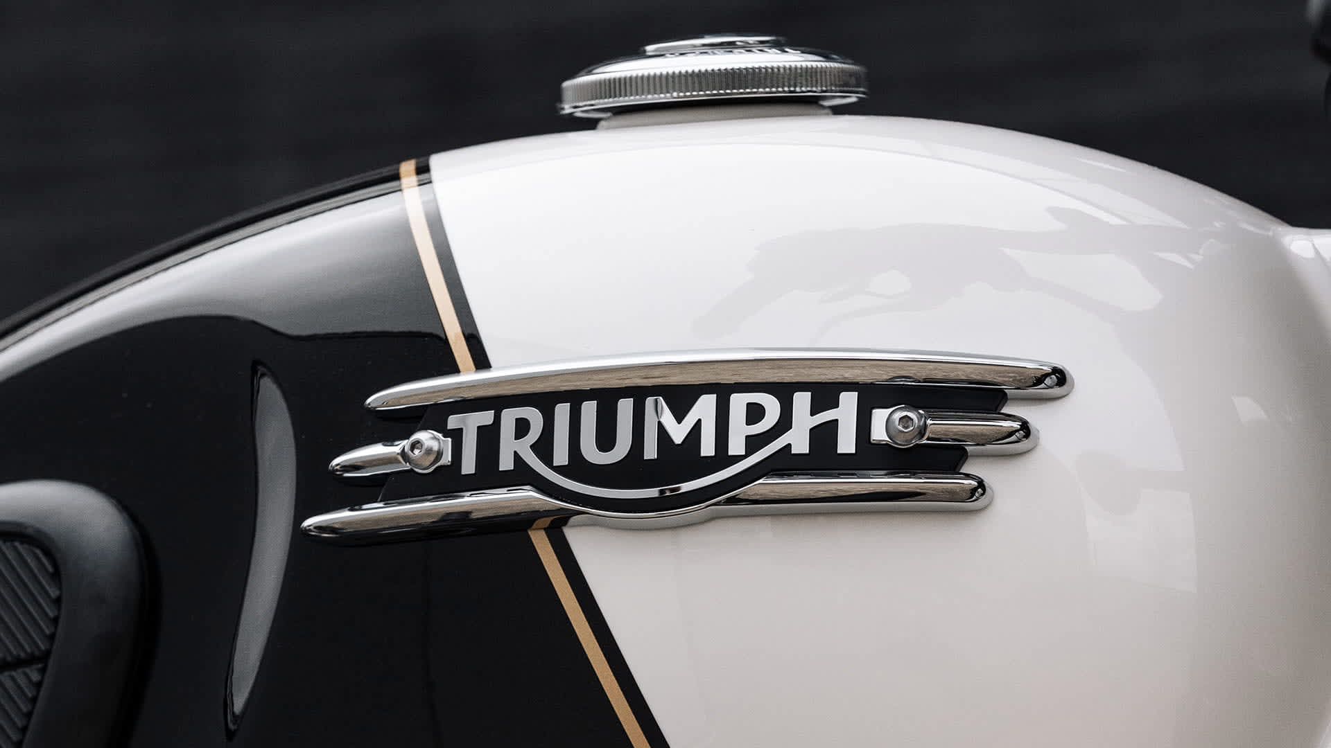 Triumph Bonneville T120 Black DGR Limited Edition Custom Tank