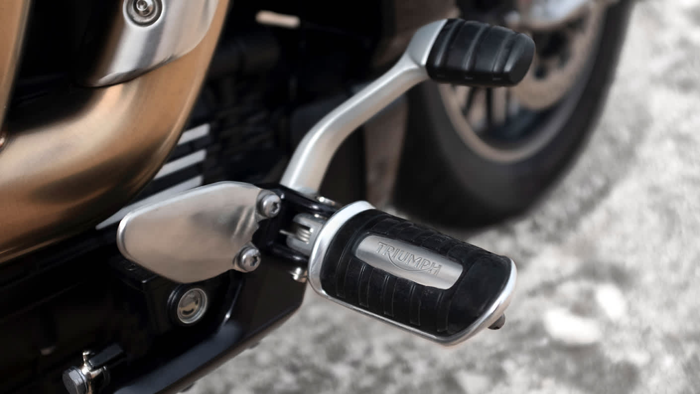 Triumph 3 GT feet forward controls with multiple horizontal positioning capability