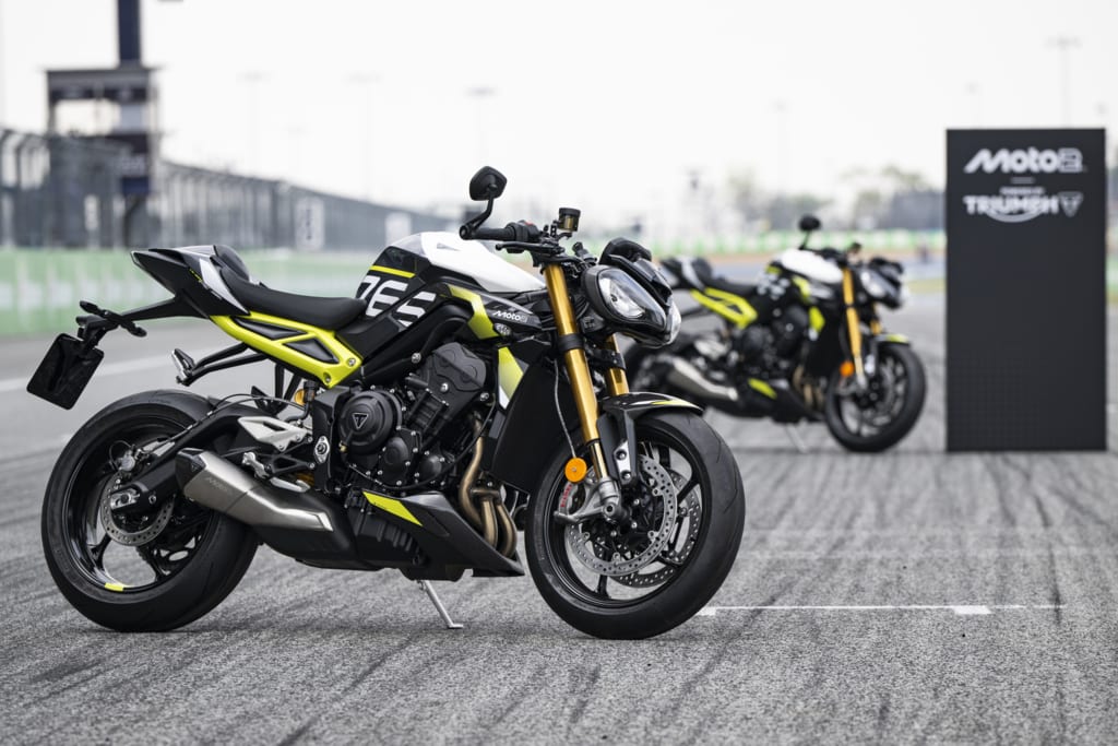 Moto2 2026 Street Triple 765