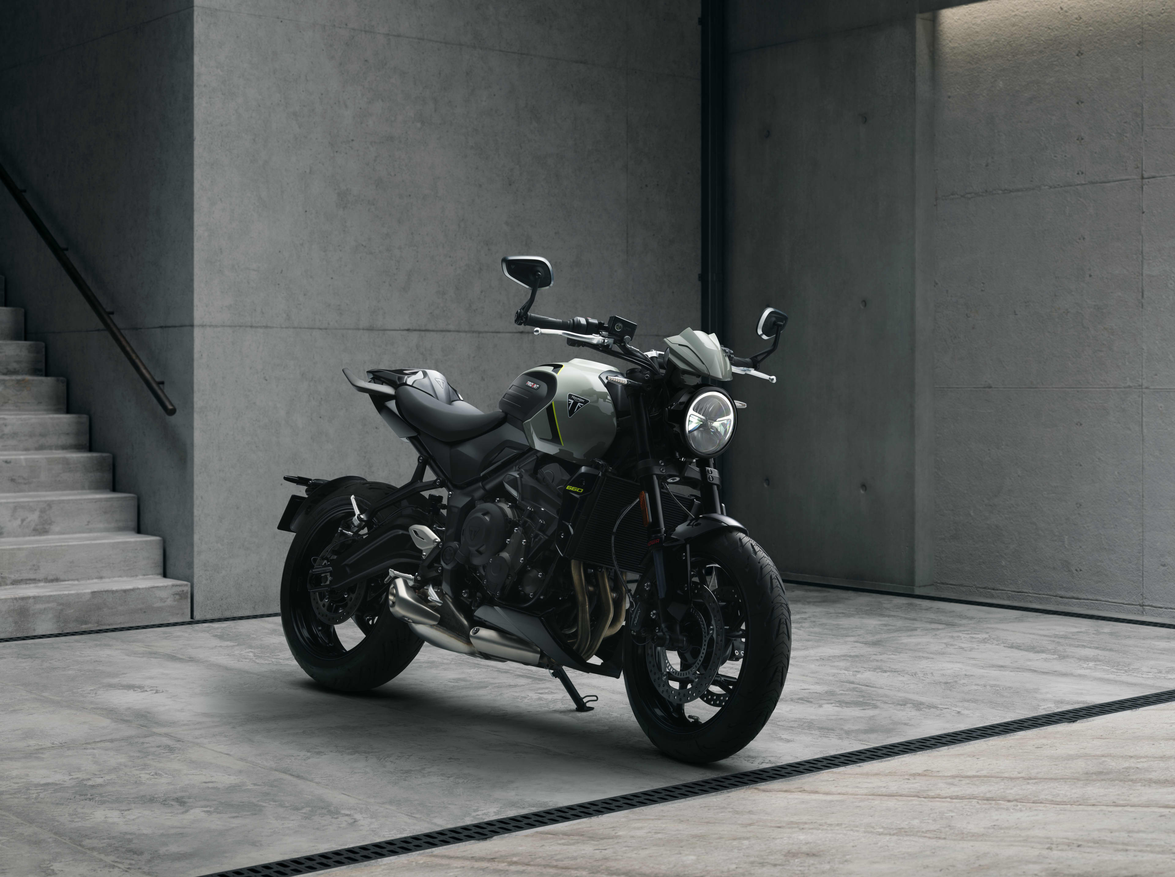Front angled right side view of stationary of Trident 660 in Stone grey