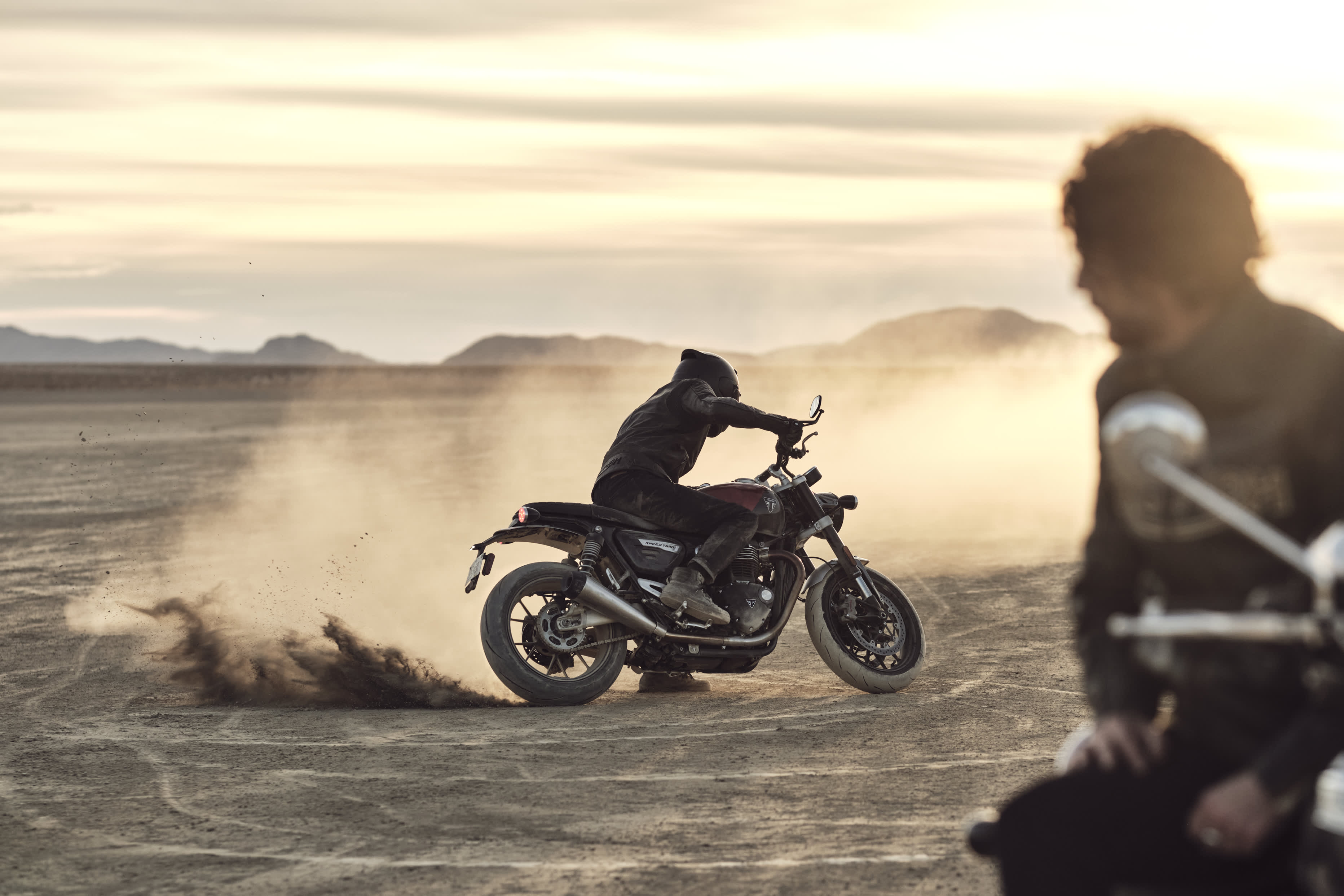 Speed Twin 900