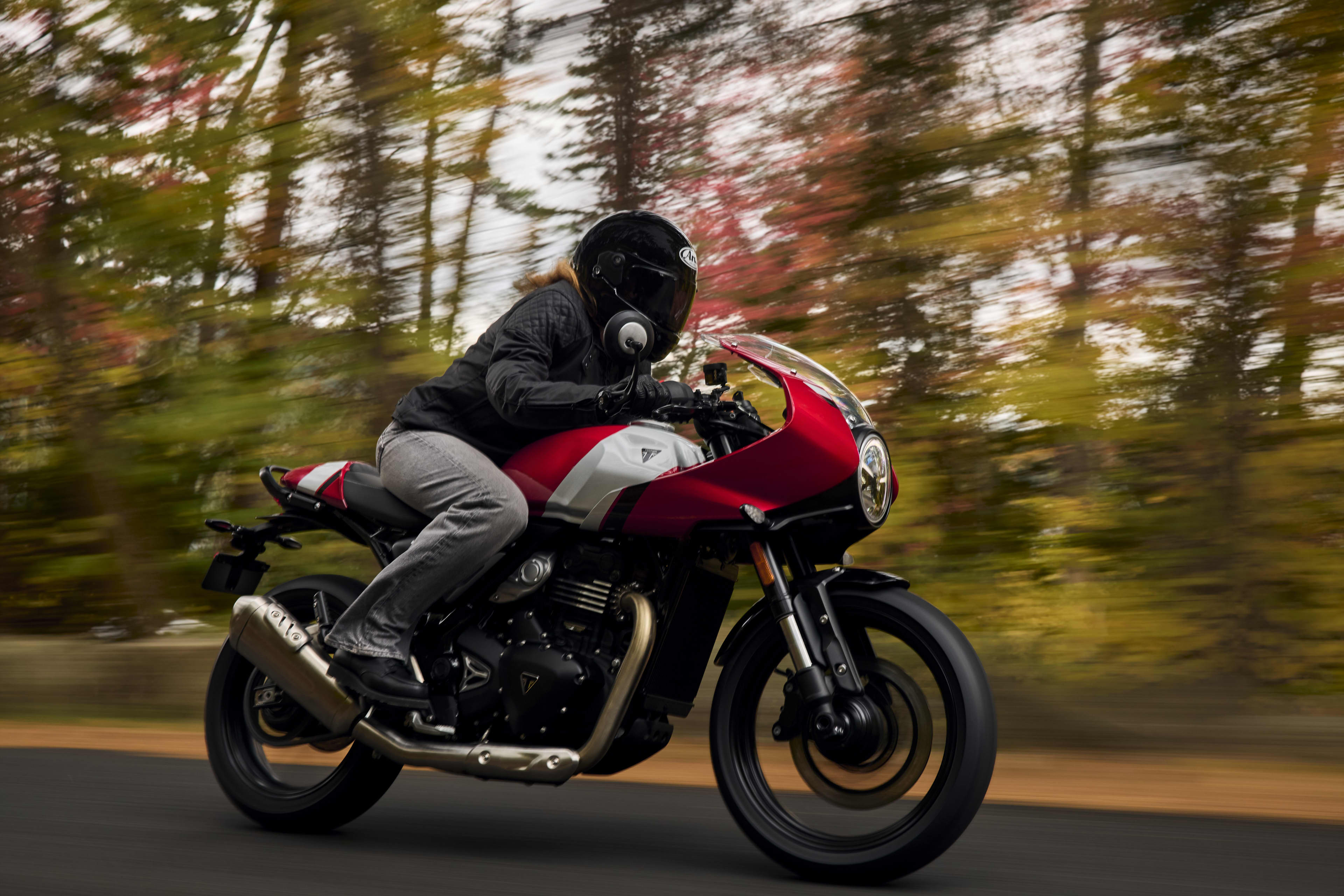 “An accessible head‑turner.” “There’s more daylight between the Thruxton and Tracker 400s than you might expect.”