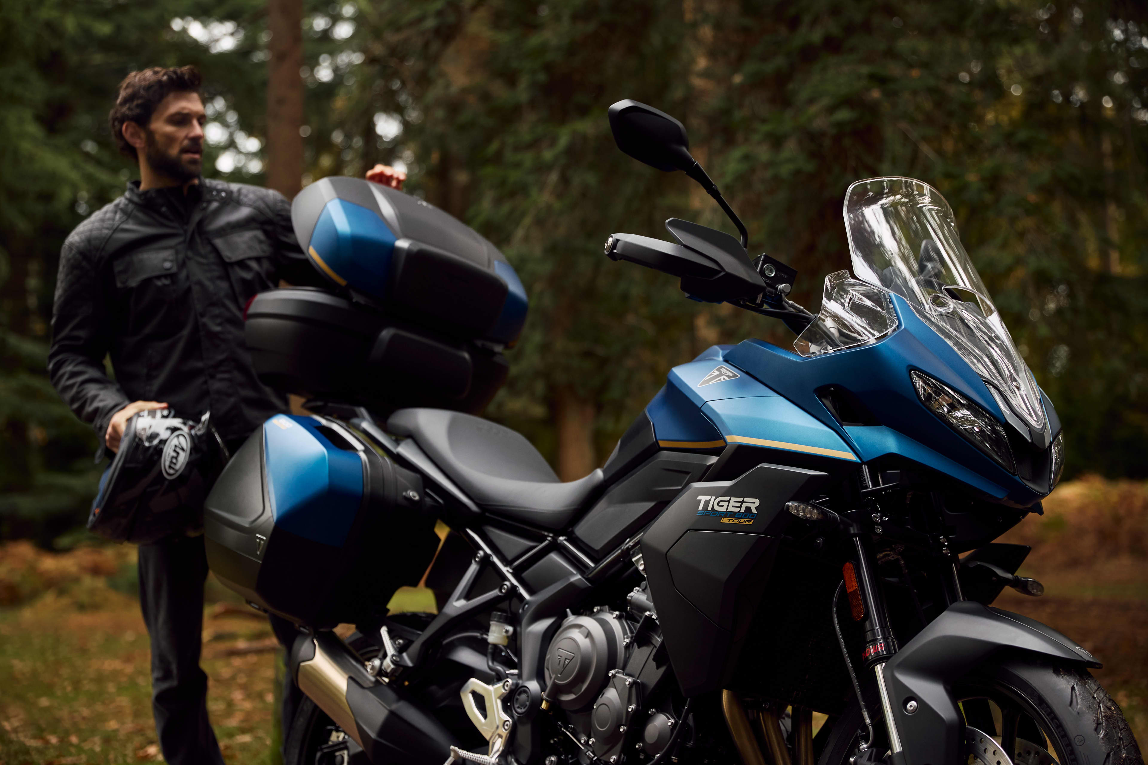 THE COMPLETE TOURING MACHINE