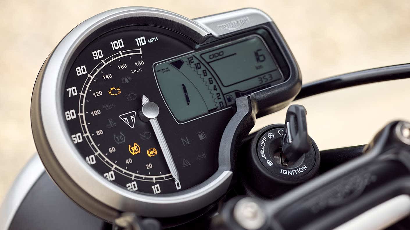 Triumph Speed T4 instrument console display and ignition