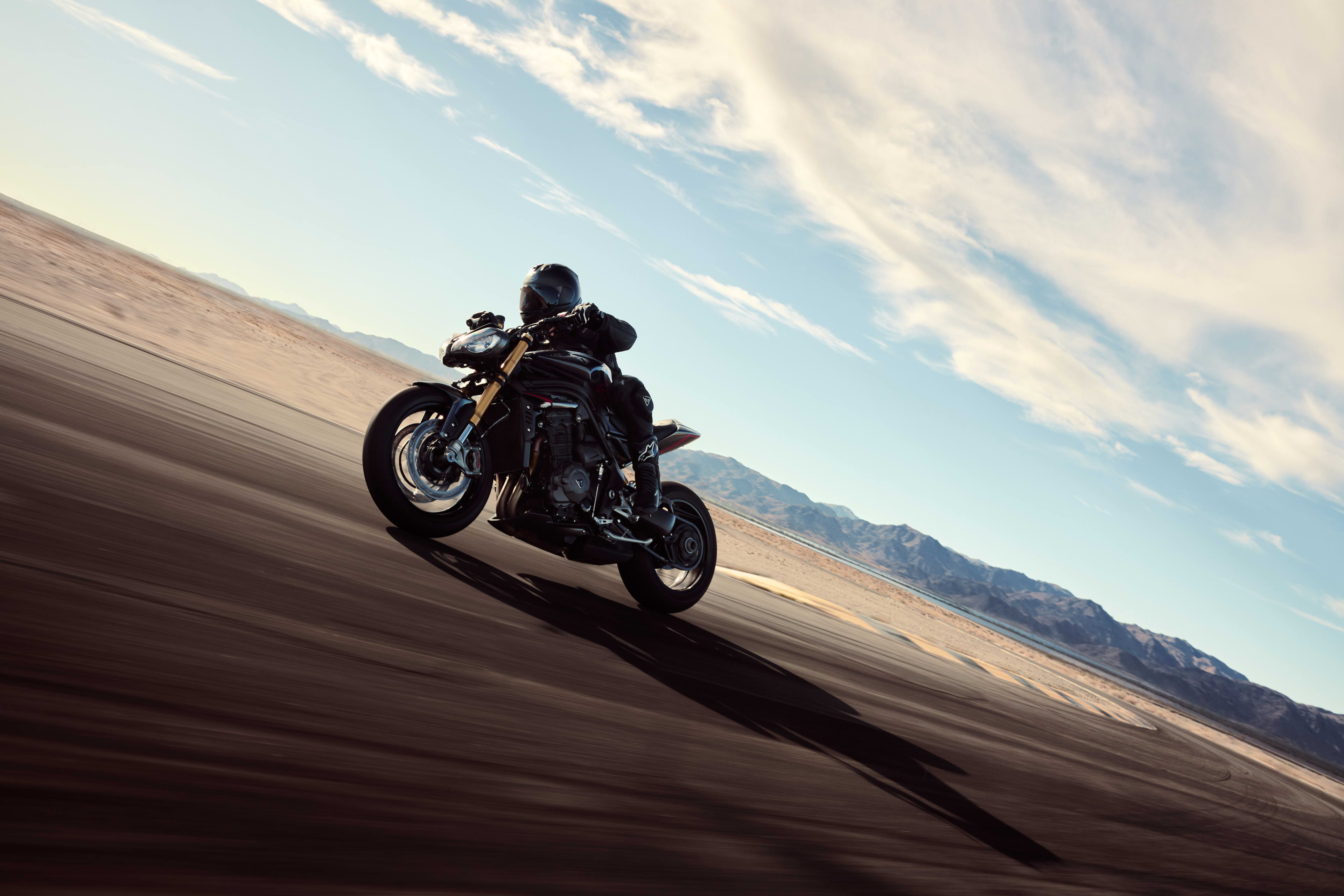Speed Triple 1200 RS riding on the track