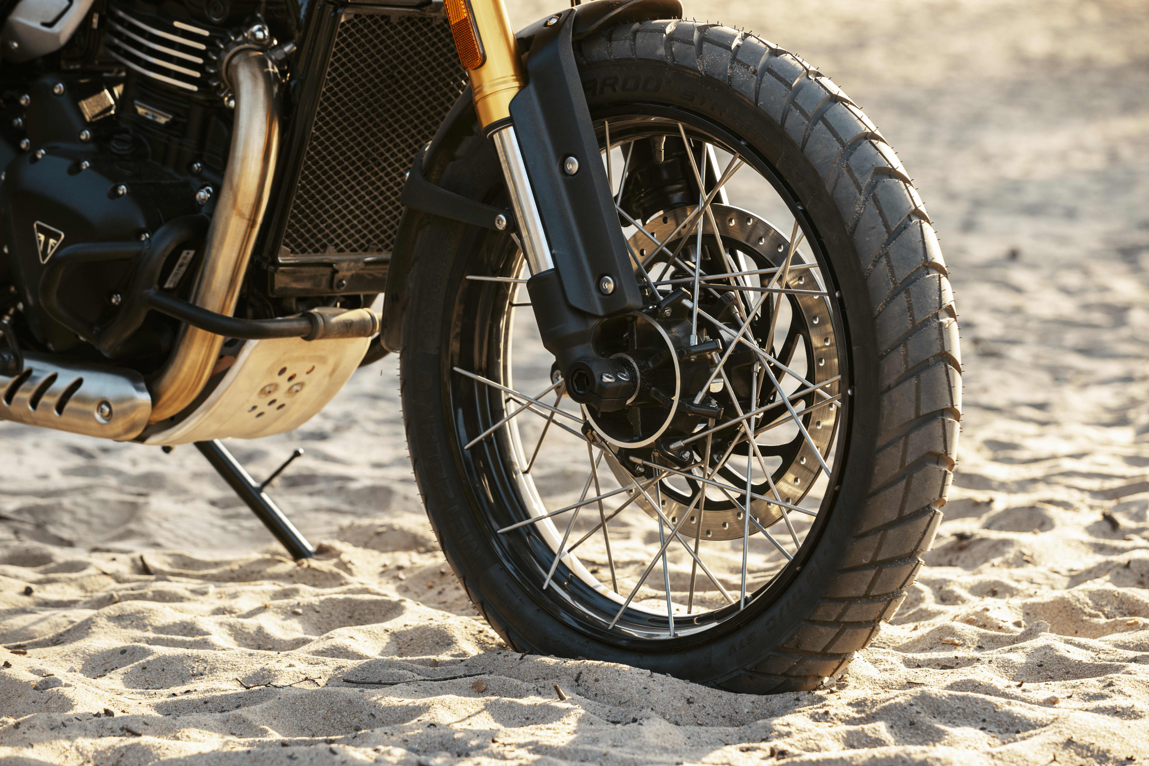 Scrambler 400 XC spoked wheels