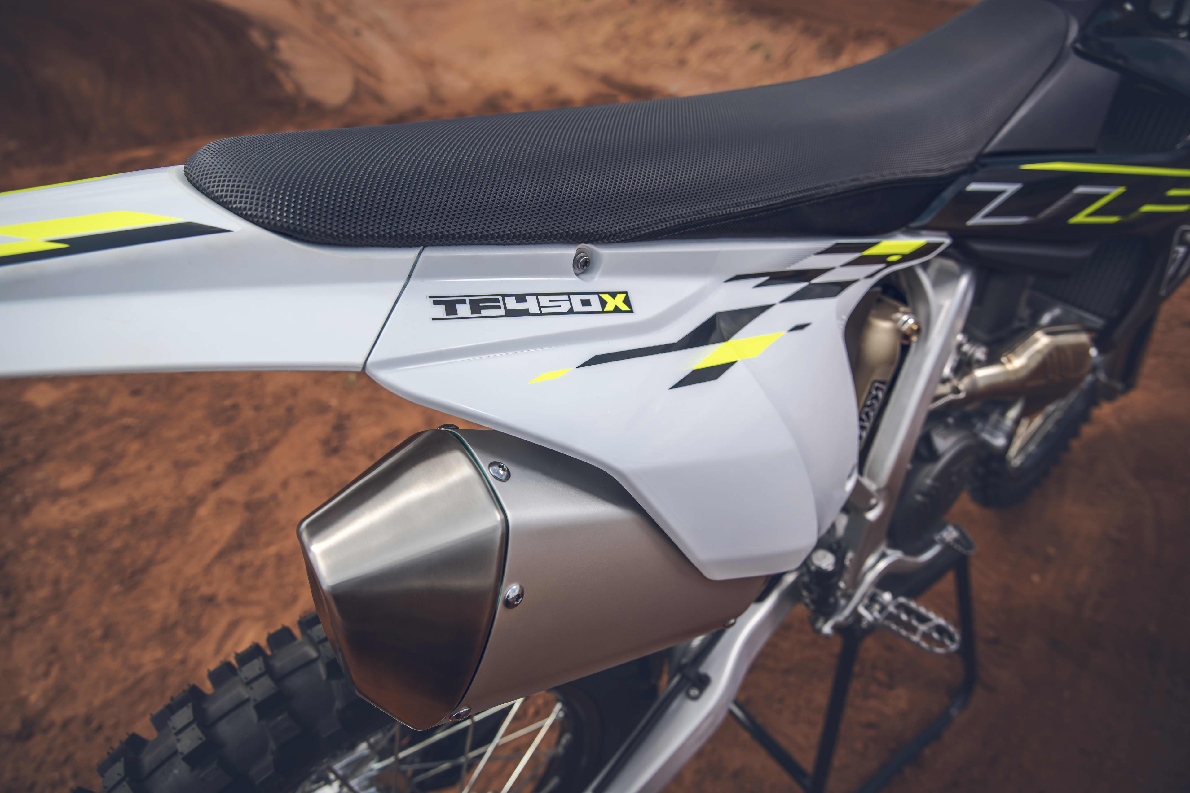 TF 450-X standard stainless steel exhaust