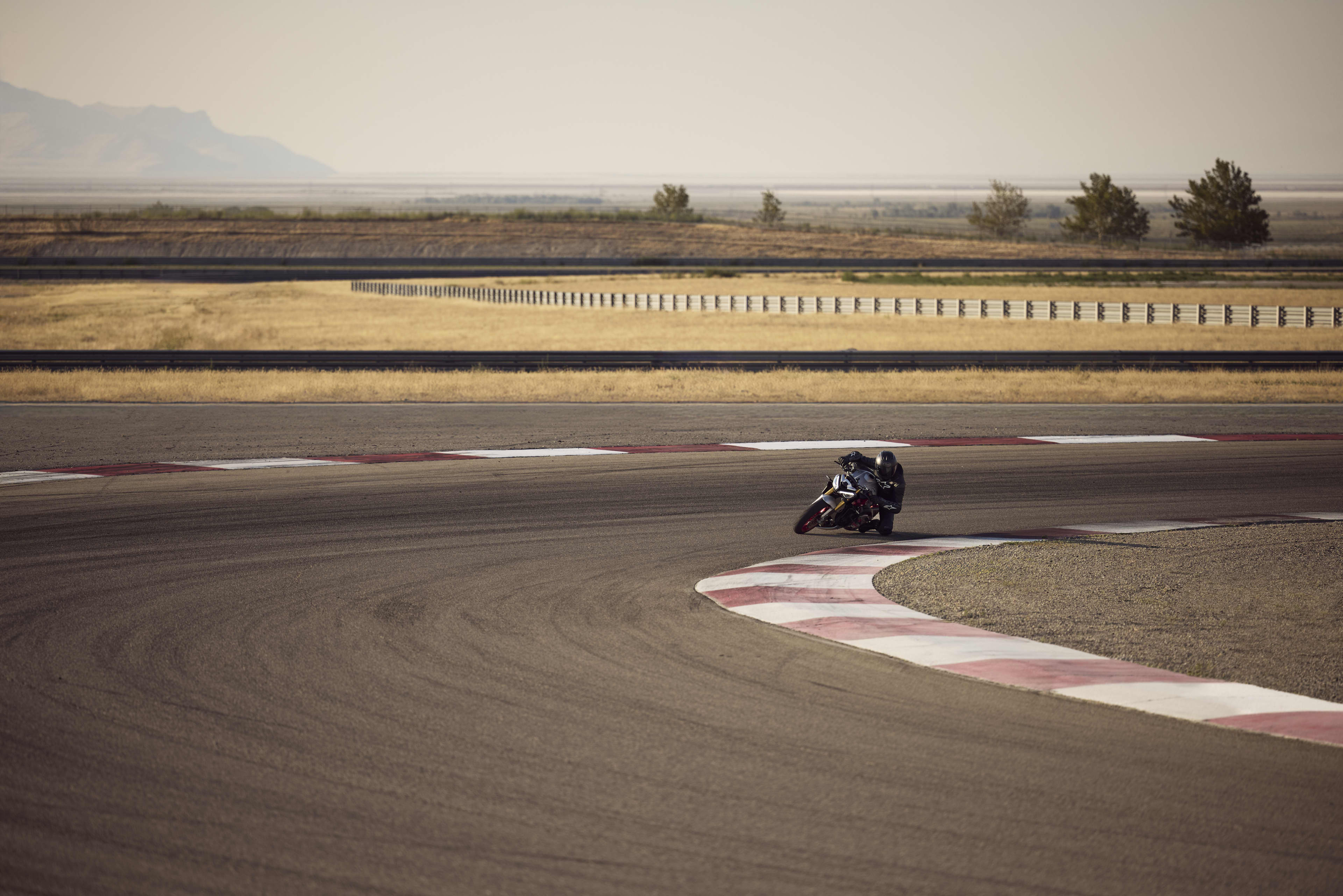 Triumph Street Triple 765 RX