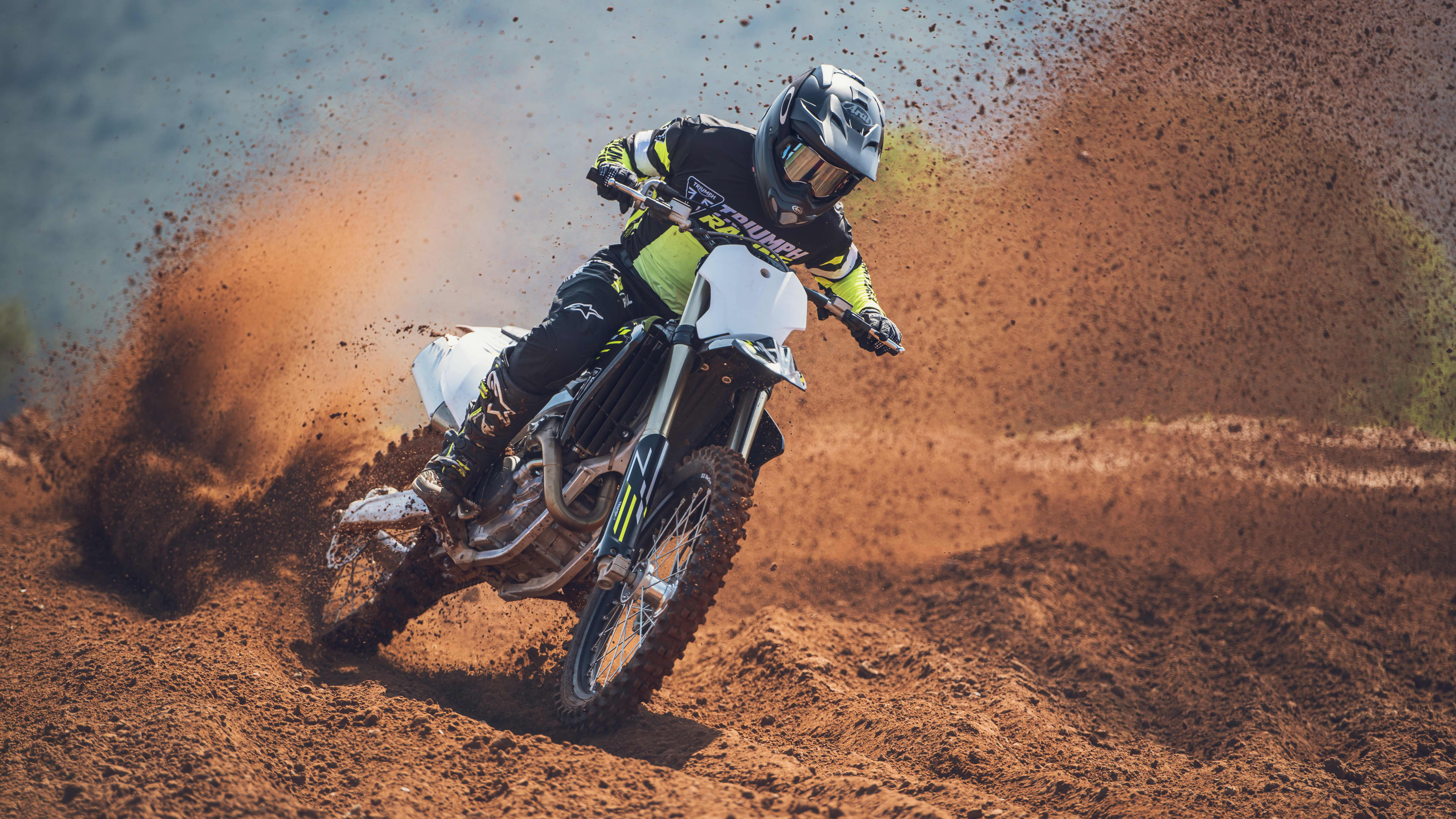 Estrena tu TF 450-X por 8.495€