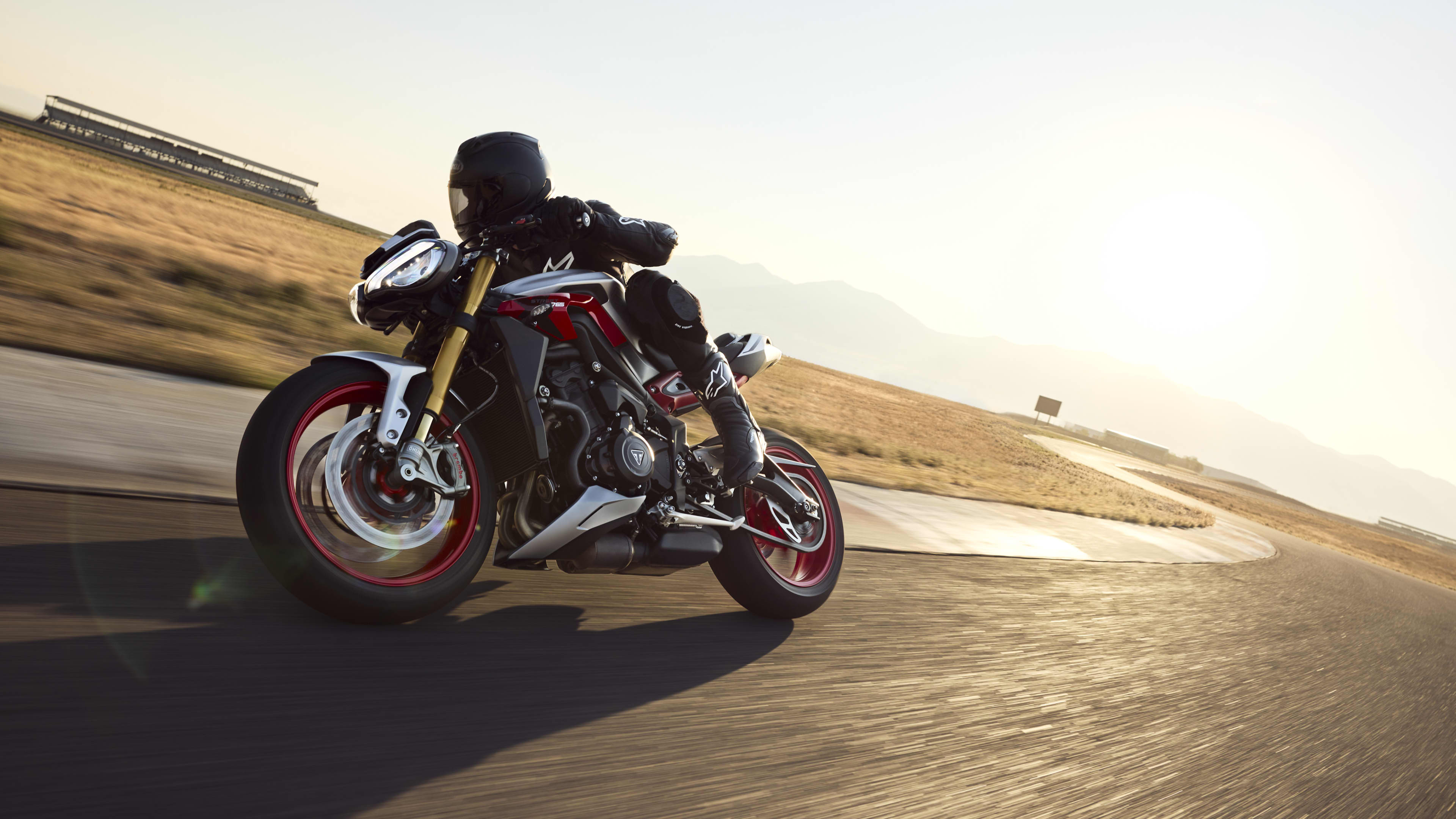 Street Triple 765 RX