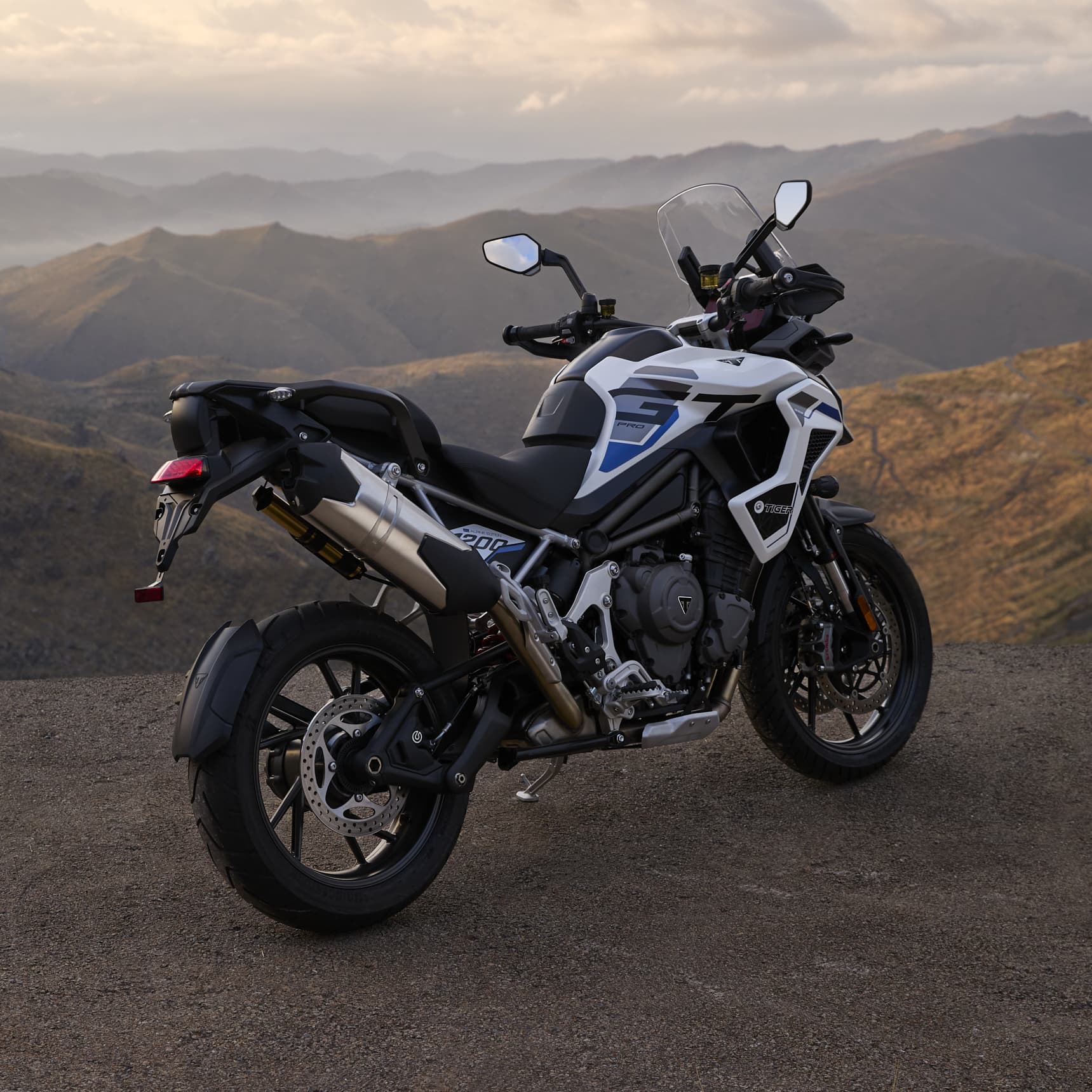 Advanced rider aids and technology from the Explorer model. 