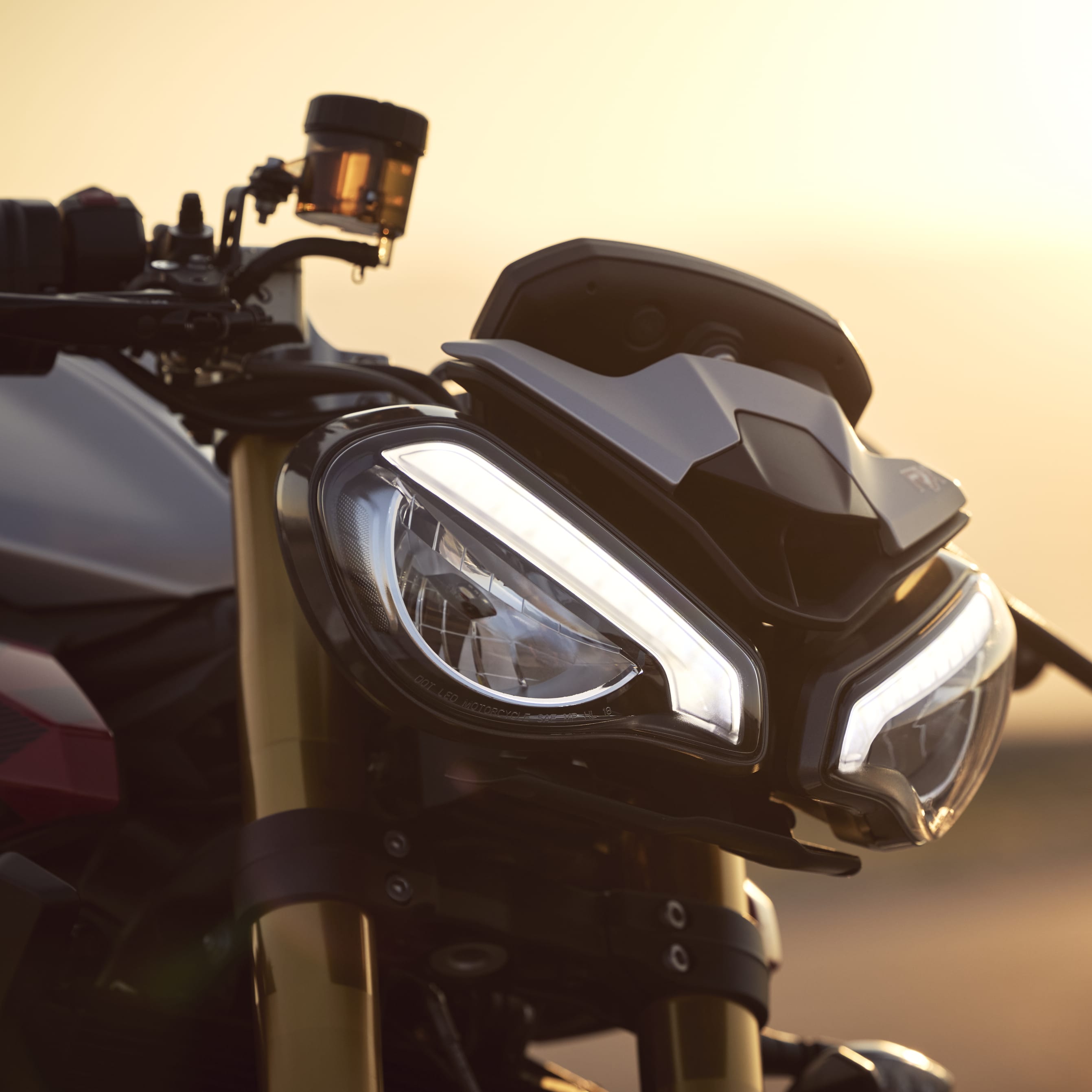 La configuration ultime pour des performances de moto sportive.