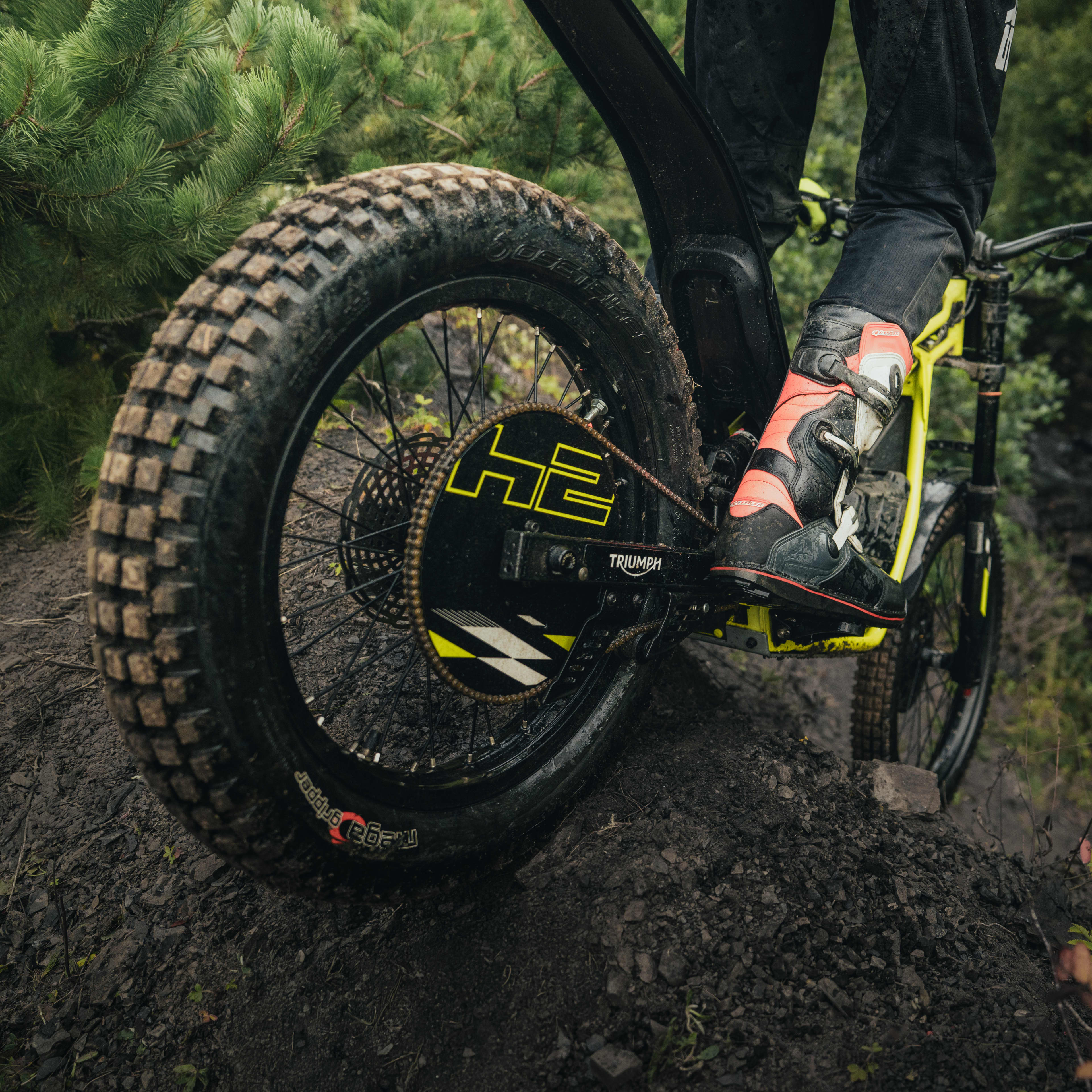 Professional-grade technology enhances control, safety, and performance with features typically found on larger off-road machines, giving the TXP-24 its advanced edge.